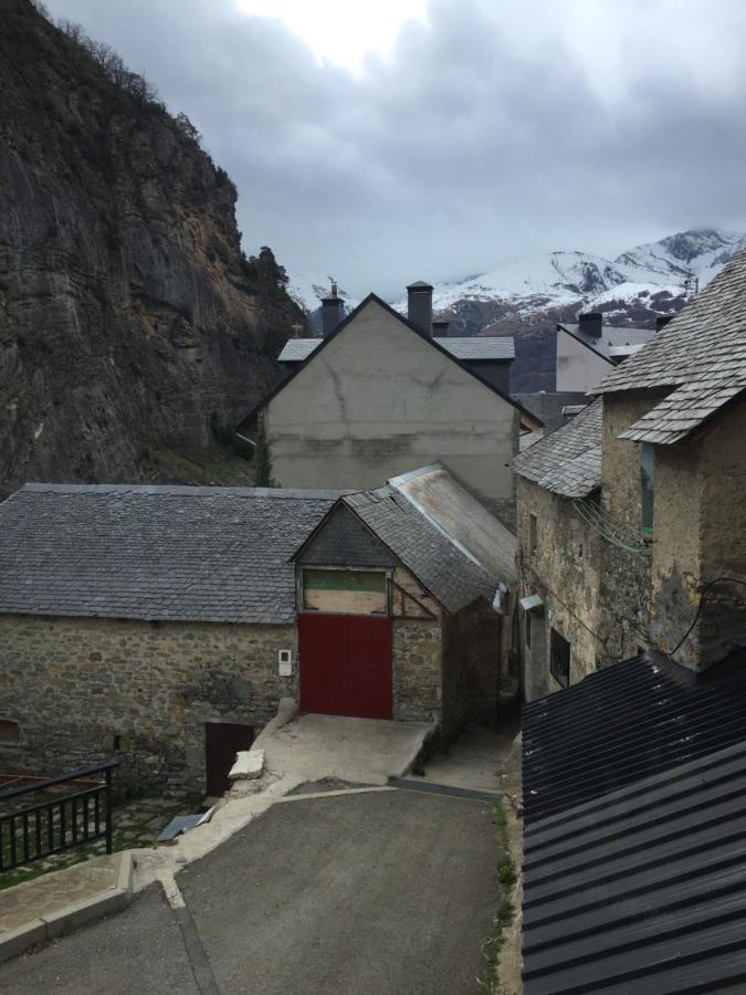 Apartamento en escarrilla, Sallent de Gállego Exterior foto