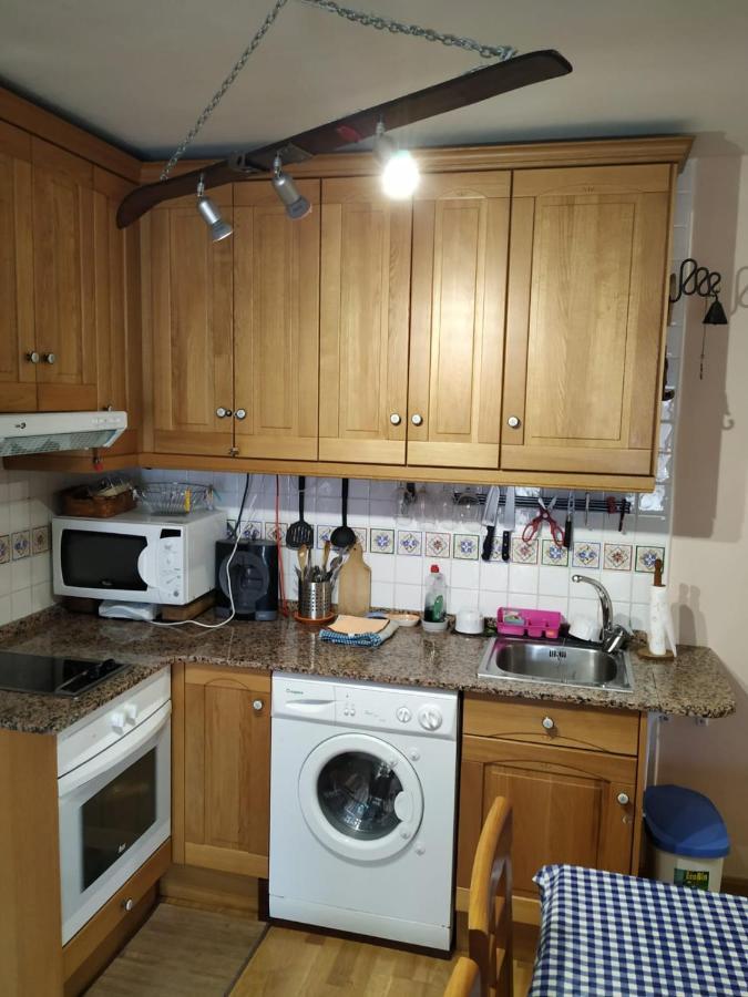 Apartamento en escarrilla, Sallent de Gállego Exterior foto